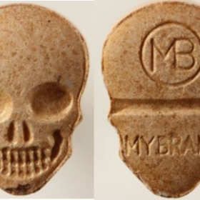 Buy Gold Skull 320mg